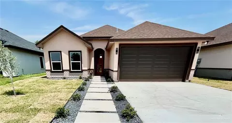 512 Tower Oak Dr, Alamo, TX 78516