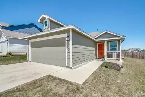 13923 Silos Dr, San Antonio, TX 78252