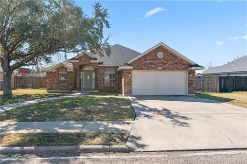858 Quail Hollow Dr, Weslaco, TX 78596
