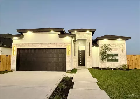 301 N 30th St, Hidalgo, TX 78557