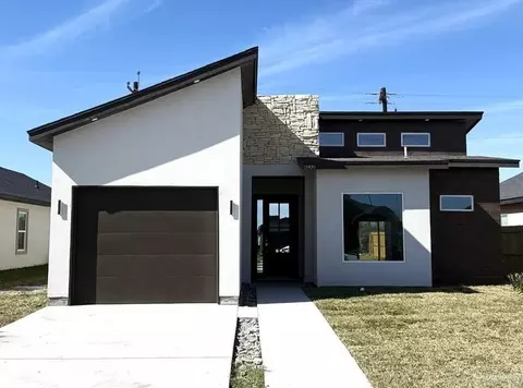 5909 N Playa Del Sol St, Edinburg, TX 78542