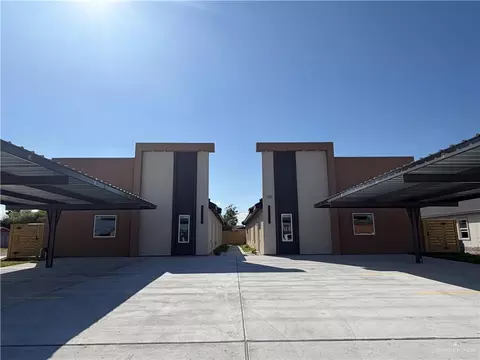 1205 S Waterfall Ave, Edinburg, TX 78539