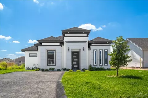 3560 Las Brisas St, Edinburg, TX 78542