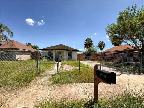 905 W Green Jay Ave, Pharr, TX 78577