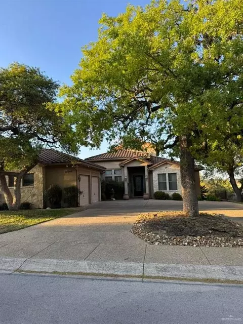 25346 Estancia Cir, San Antonio, TX 78260