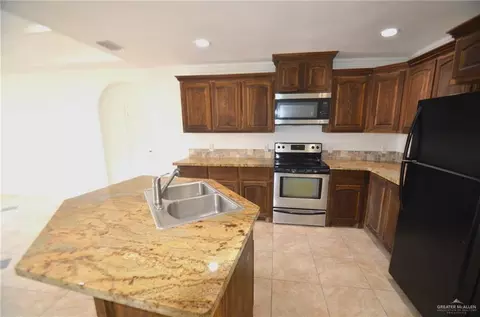 Kitchen - 2513 Walker Rd, Donna, TX 78537 photo 2 of 3