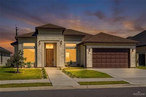 1912 Diplomat Dr, Edinburg, TX 78542
