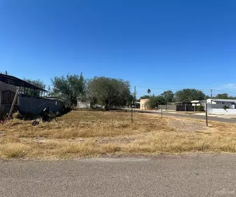 108 Gomez St, Rio Grande City, TX 78582