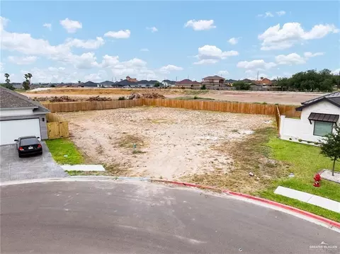 1111 Cheril Rd, Mission, TX 78573