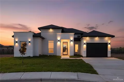 1504 Karianna Dr, Mercedes, TX 78570