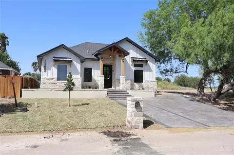 1305 Harbor Ln, La Joya, TX 78560