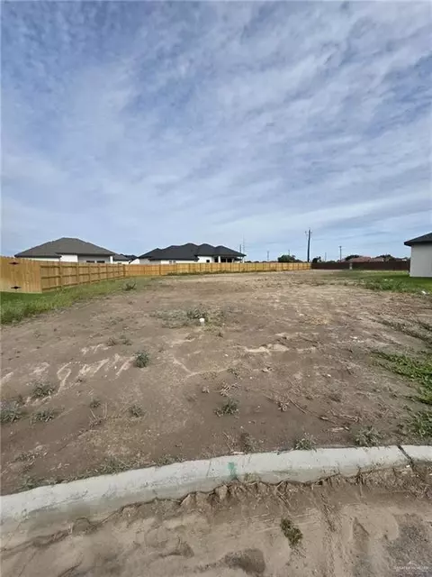 3800 E Diamond Head, Alton, TX 78573