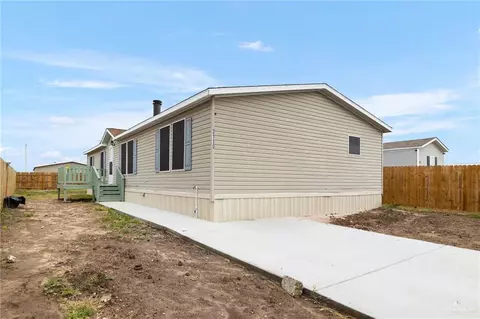 3110 Mimosa Dr, Weslaco, TX 78596