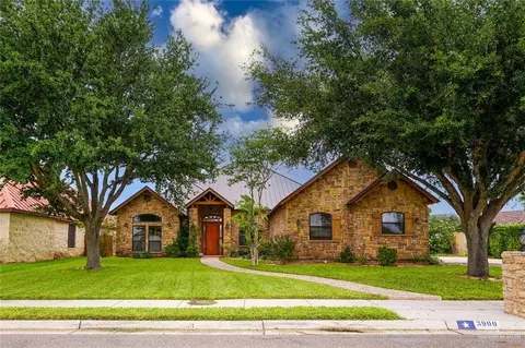 3900 Cosentino Dr, Edinburg, TX 78541