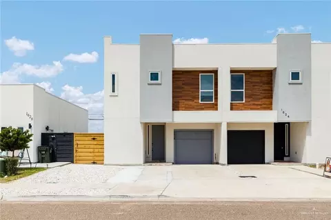 1626 W B St, Mission, TX 78572