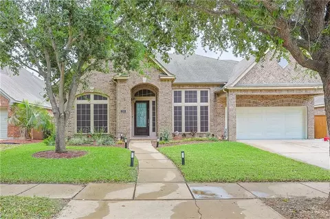 2806 San Eduardo St, Mission, TX 78572