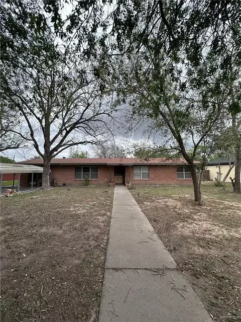 1215 Oak St, Mission, TX 78572