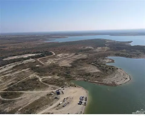 49 Vista Falcon Pvt Rd, Falcon Heights, TX 78545