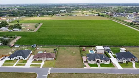 1105 Daniel Ln, Weslaco, TX 78599