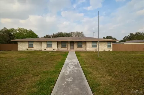 439 E Van Eaton Ave, Raymondville, TX 78580