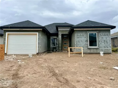 425 Serg Loop, Alamo, TX 78516