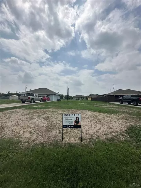 1117 S Washington S, Mercedes, TX 78570