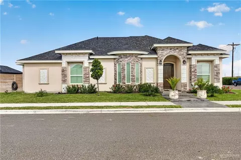 3301 E Barkley St, Edinburg, TX 78542