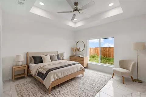 Bedroom - 329 N Leon, Elsa, TX 78543 photo 2 of 2