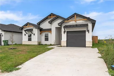 Exterior - 329 N Leon, Elsa, TX 78543 photo 4 of 8