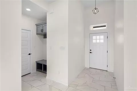 Entry Way - 329 N Leon, Elsa, TX 78543 photo 1 of 1