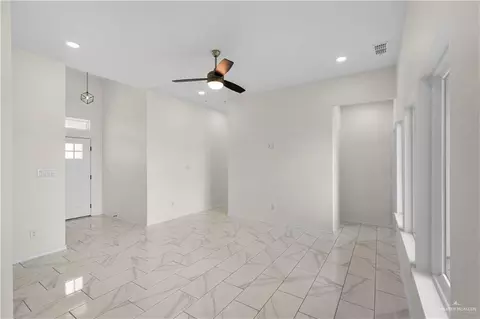 Living - 329 N Leon, Elsa, TX 78543 photo 3 of 3