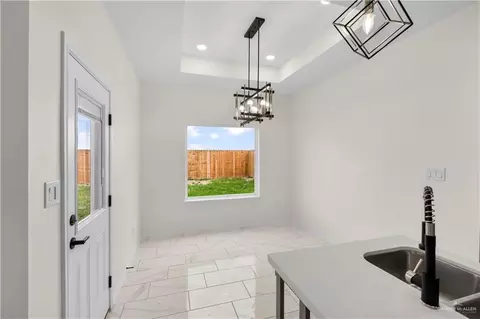 Dining - 329 N Leon, Elsa, TX 78543 photo 1 of 1