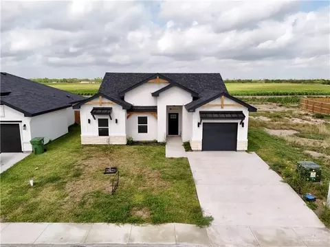 Exterior - 329 N Leon, Elsa, TX 78543 photo 6 of 8