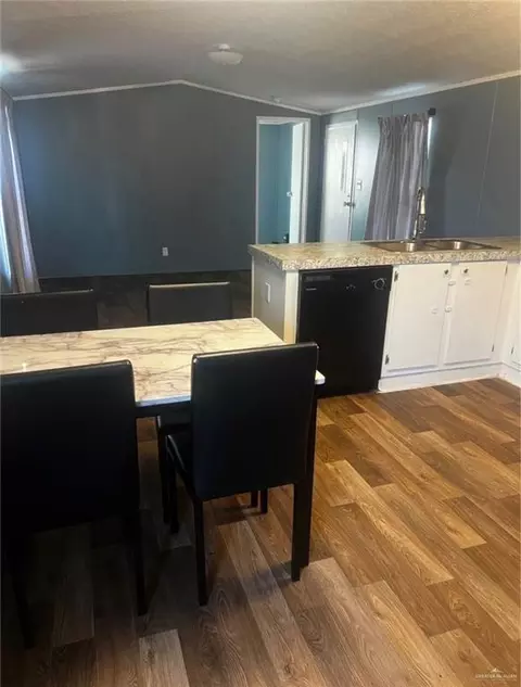 736 Augusta Dr, Pharr, TX 78577 photo 3