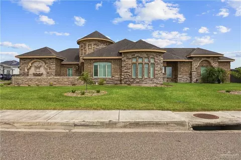 315 N 17th St, Hidalgo, TX 78557