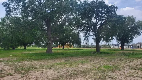 713 S Westgate Dr, Weslaco, TX 78596