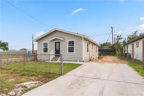 228 E Martinez St, Pharr, TX 78577