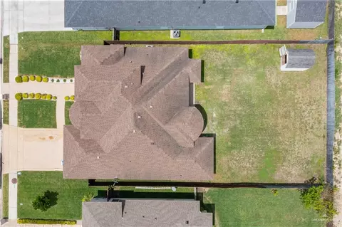 View/Area - 5000 Maple Ave, Mcallen, TX 78501 photo 2 of 4