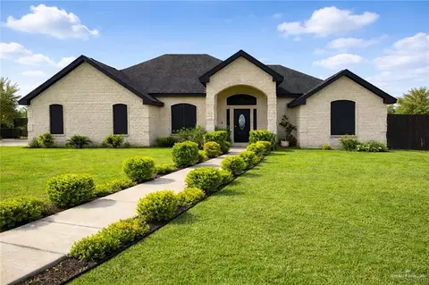 2110 Dogwood St, Penitas, TX 78576