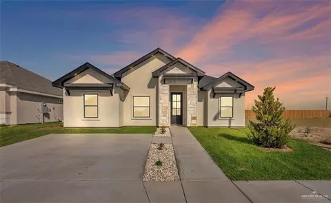 1105 Altuve Dr, Edinburg, TX 78541