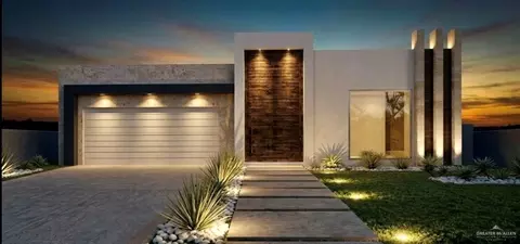 307 31st St, Hidalgo, TX 78557