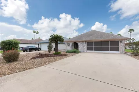 907 Lake View Dr, Mission, TX 78572