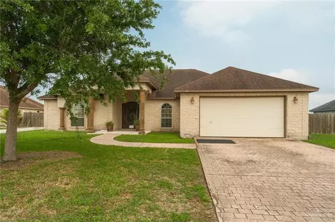 181 Village East Dr, Los Fresnos, TX 78566
