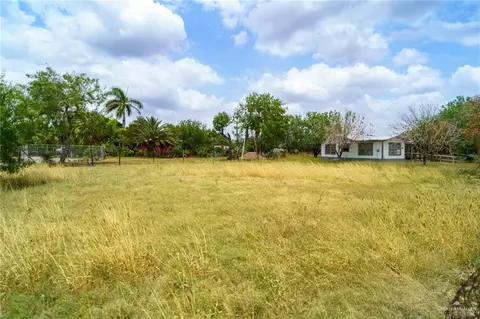513 S Ward Dr, Pharr, TX 78577