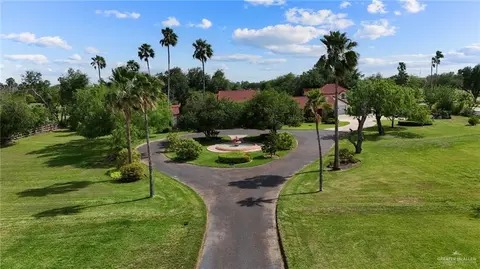 1016 E Griffin Pkwy, Mission, TX 78572