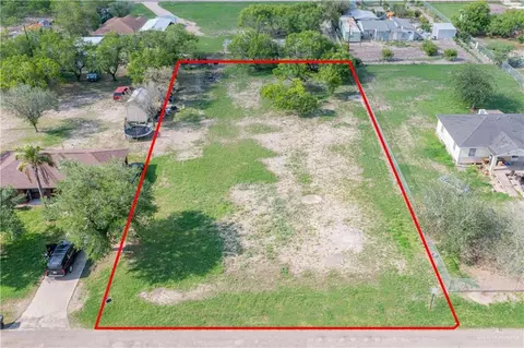 213 Antonia St, Elsa, TX 78543