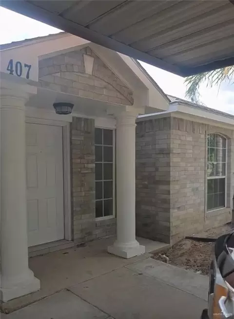 407 S 31st St, Hidalgo, TX 78557
