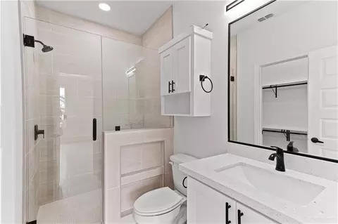 Bath - 1925 Trinity St, Donna, TX 78537 photo 1 of 2