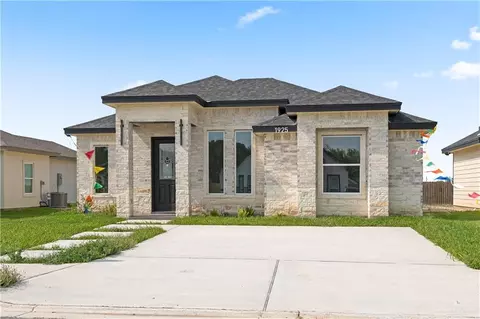 Exterior - 1925 Trinity St, Donna, TX 78537 photo 2 of 2