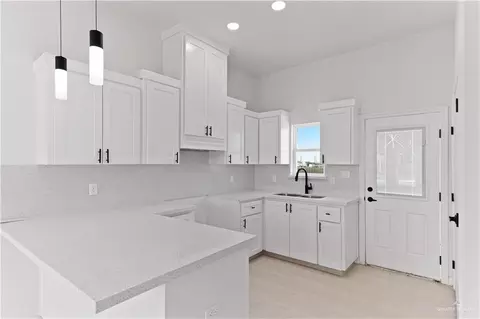 Kitchen - 1925 Trinity St, Donna, TX 78537 photo 2 of 3